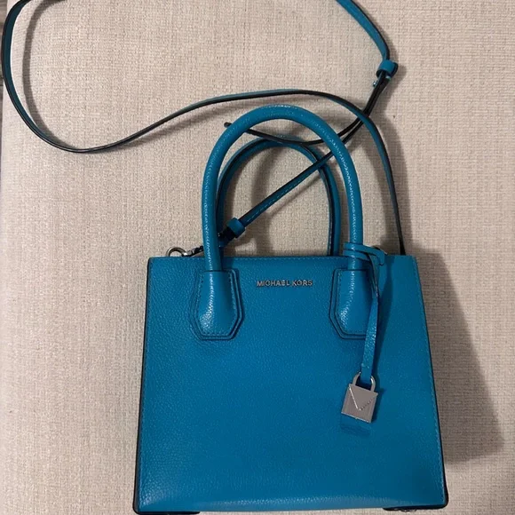 Michael Kors Purse - Picture 3 of 5